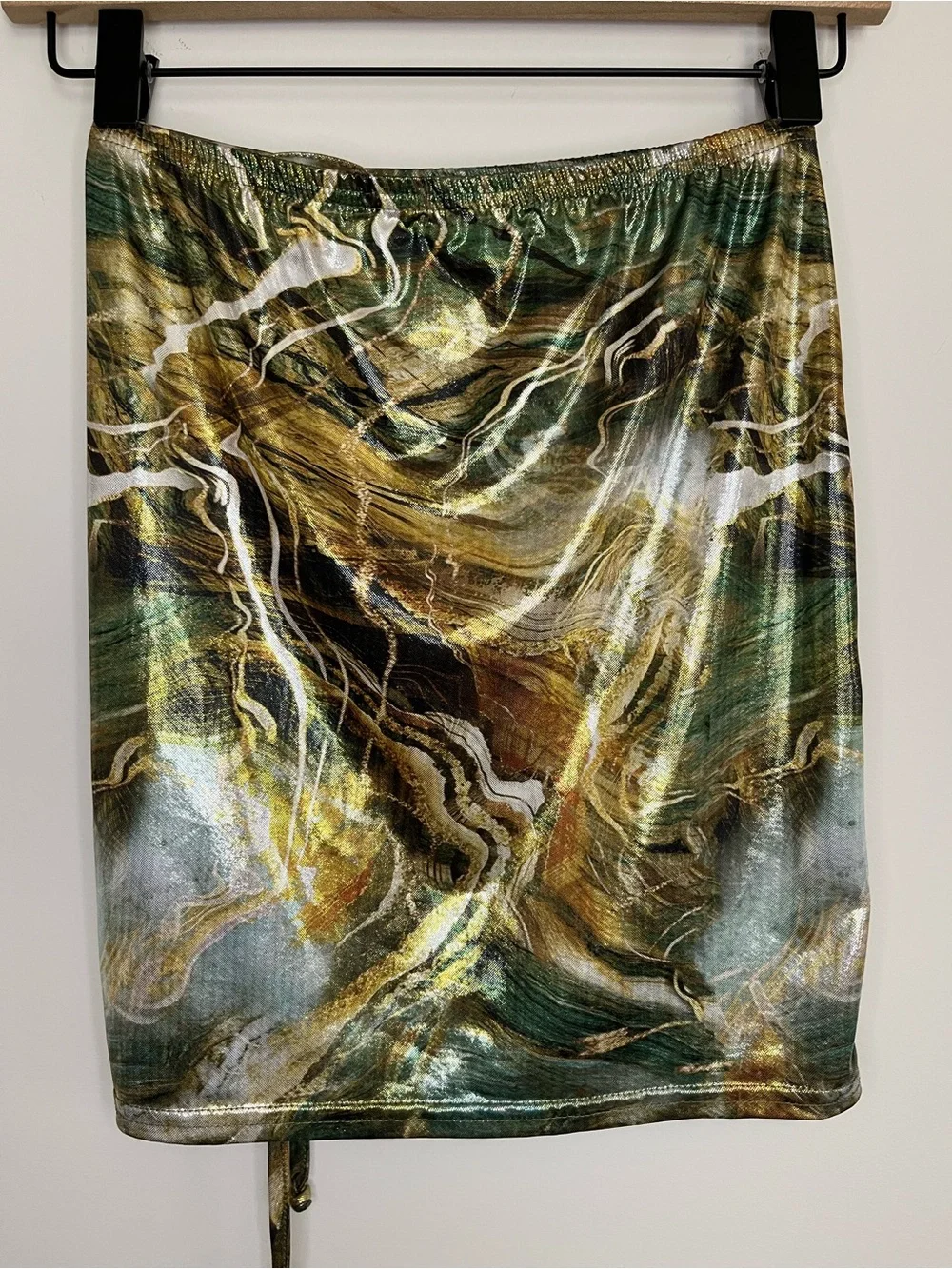 PrettyLittleThing Shape Green Marble Print Metallic Slinky Cut Out Skirt Sz 2
